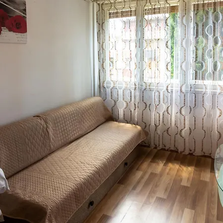 Διαμέρισμα D